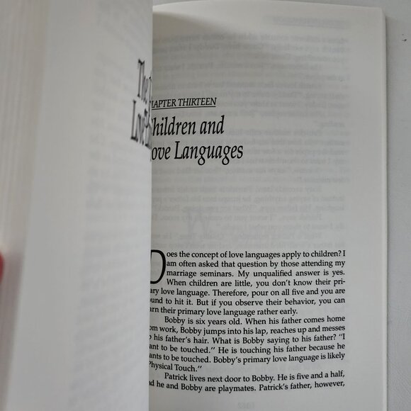 Five Love Languages: The Secret to Love That Lasts by Gary Chapman - Picture 4 of 7